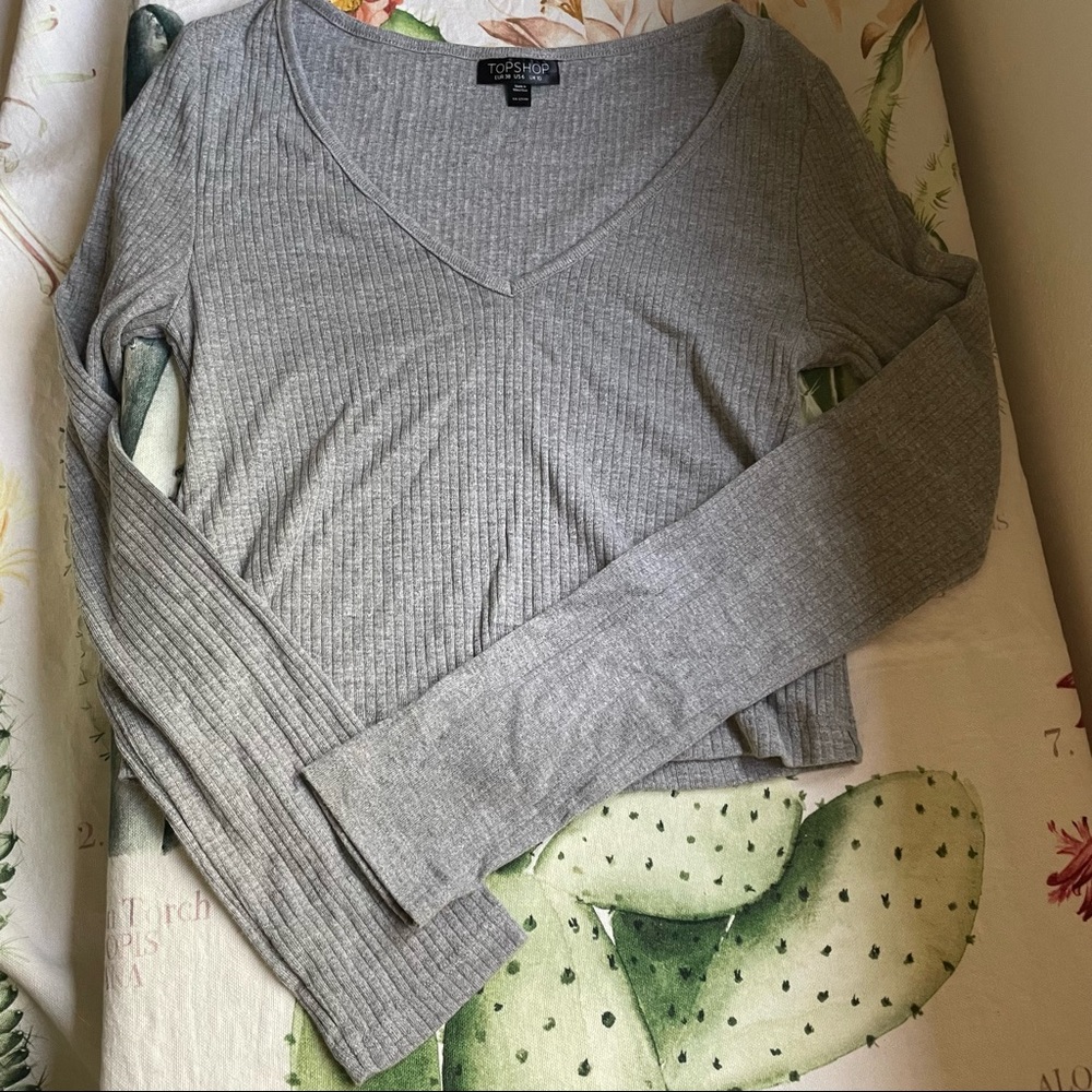 Gray Topshop Longsleeve Shirt, Size 6